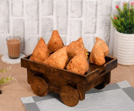 Wooden samosa tray