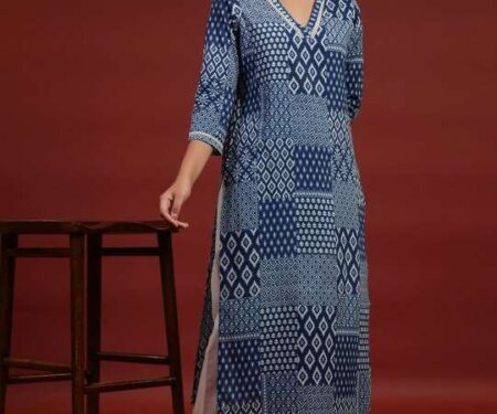 Women's Rayon Printed Straight Kurti With Pant Set